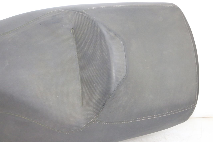 photo de SELLE PIAGGIO MP3 RL 250 (2006 - 2010) - Zoom qualité