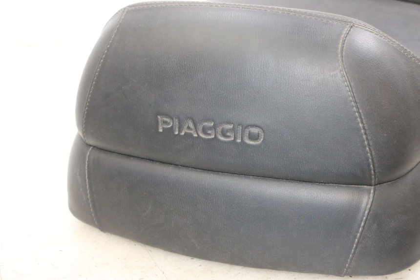 photo de SELLE PIAGGIO MP3 500 (2016 - 2018) - Zoom composants