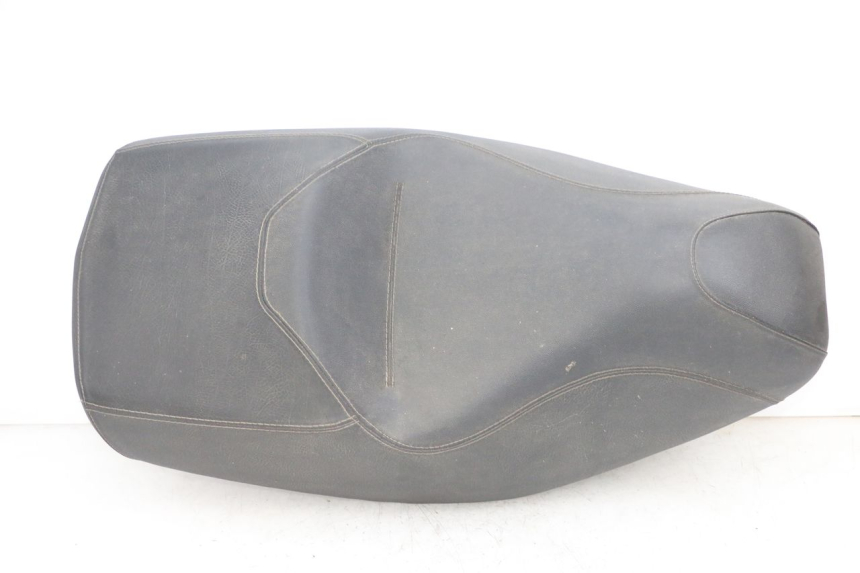 photo de SELLE PIAGGIO MP3 RL 250 (2006 - 2010) - Vue principale