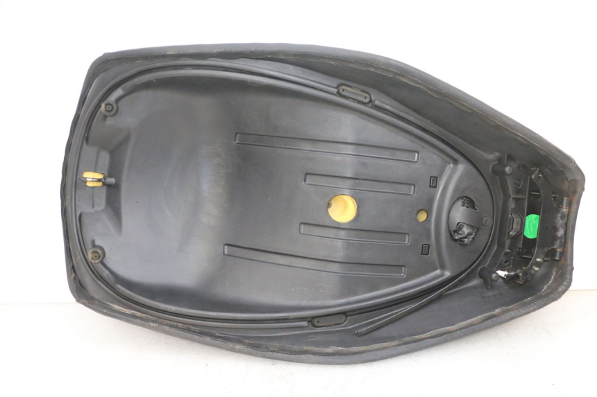photo de SELLE PIAGGIO MP3 RL 250 (2006 - 2010) - Pièce contrôlée