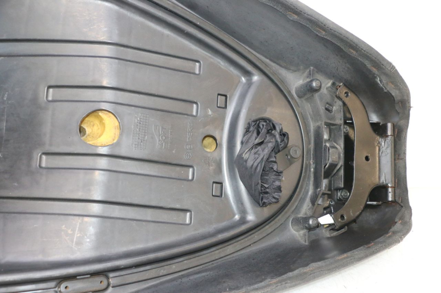 photo de SELLE PIAGGIO MP3 RL 250 (2006 - 2010) - Focus structure