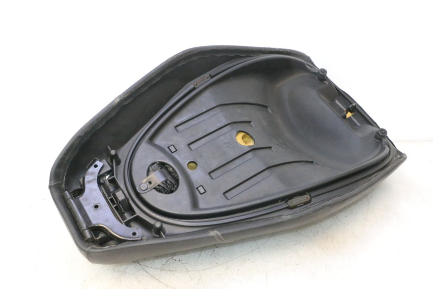 photo de SELLE PIAGGIO MP3 500 (2011 - 2015) - Autre angle de vue