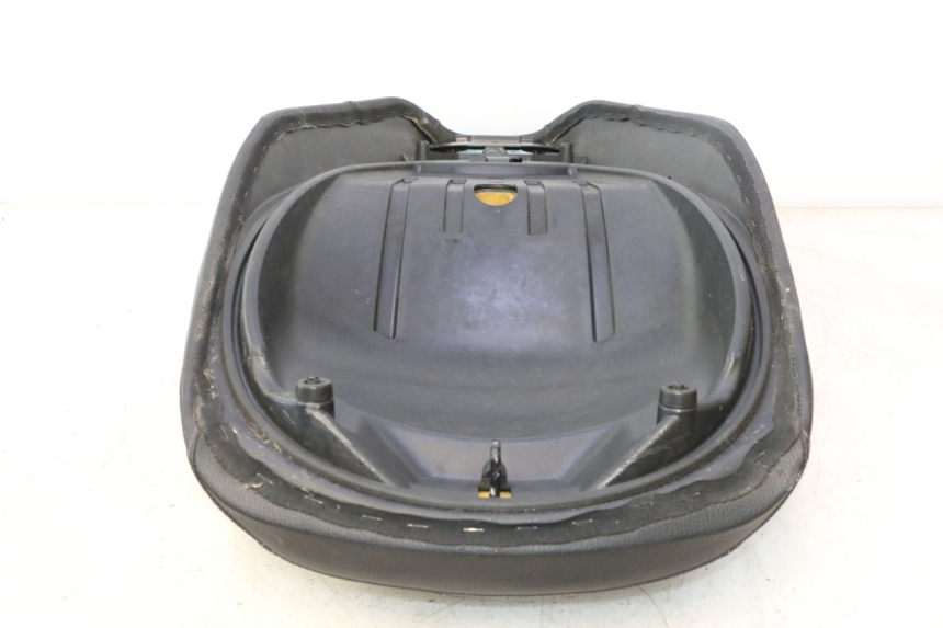 photo de SELLE PIAGGIO MP3 500 (2011 - 2015) - Vue d’ensemble