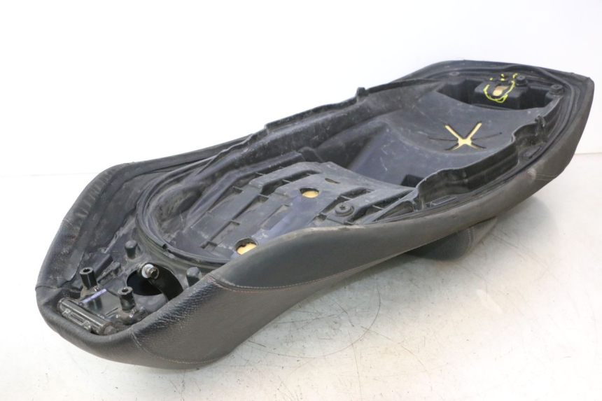 photo de SELLE PIAGGIO MP3 500 (2016 - 2018) - Vue produit