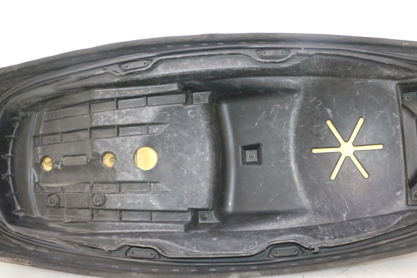 photo de SELLE PIAGGIO MP3 500 (2016 - 2018) - État de surface