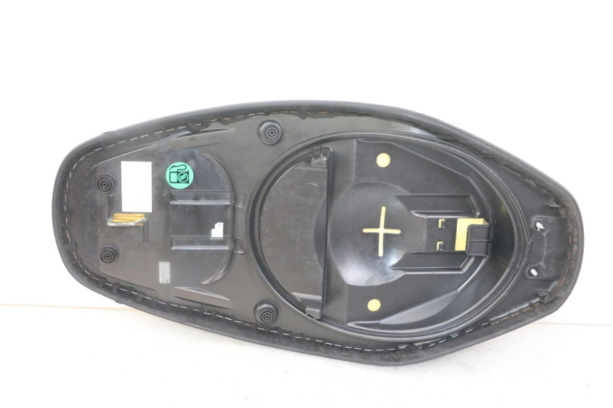 photo de SELLE YAMAHA NEO'S NEOS 2T EASY 50 (2013 - 2016) - Vue rapprochée