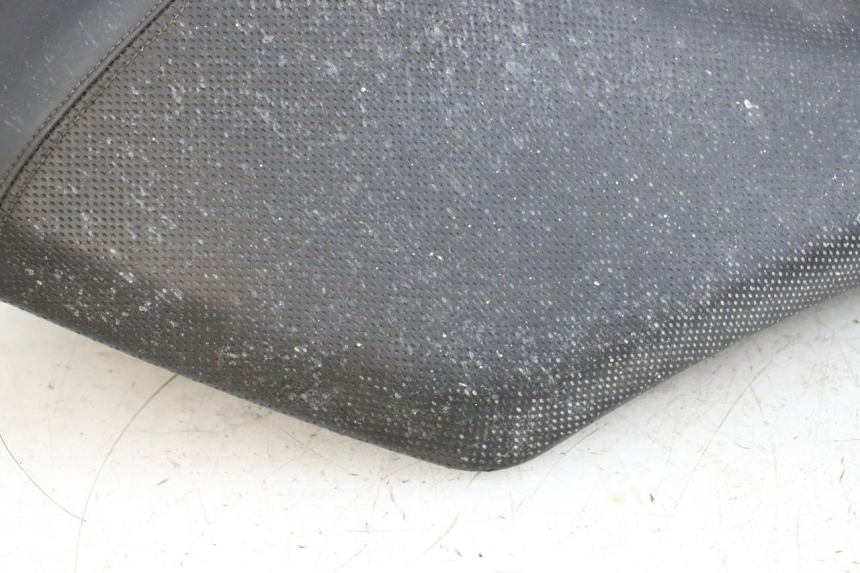 photo de SELLE YAMAHA NEO'S NEOS 2T 50 (1998 - 2007) - Vue rapprochée