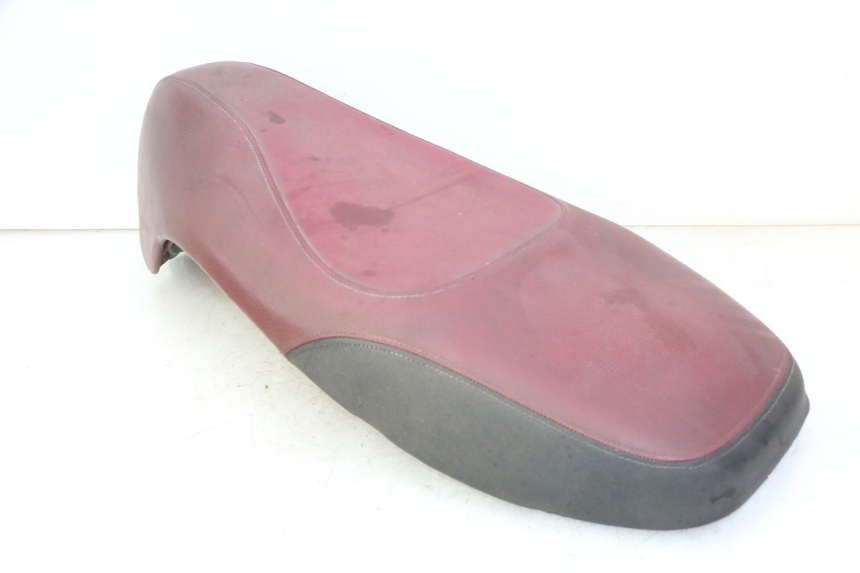 photo de SELLE KYMCO LIKE 4T 50 (2019 - 2025) - Points de fixation