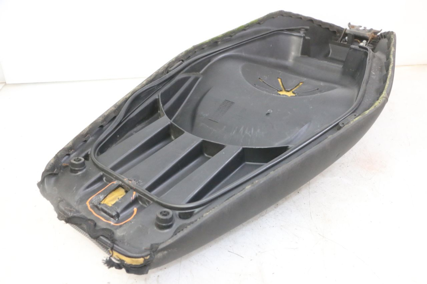 photo de SELLE GILERA NEXUS 125 (2009 - 2013) - Zoom composants