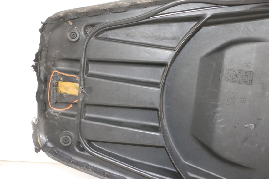 photo de SELLE GILERA NEXUS 125 (2009 - 2013) - Inspection visuelle