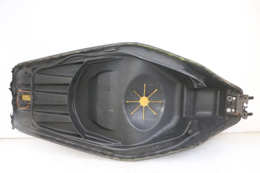 photo de SELLE GILERA NEXUS 125 (2009 - 2013) - Focus structure