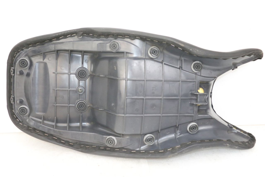 photo de SELLE MOTO GUZZI NORGE 8V GT 1200 (2011 - 2016) - Vue d’ensemble