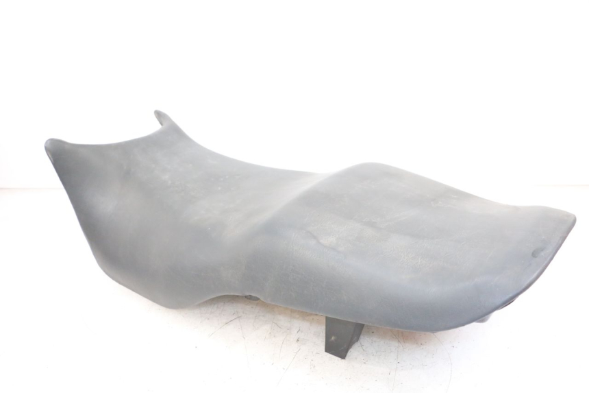 photo de SELLE HONDA NTV DEAUVILLE 650 (1998 - 2001) - Gros plan technique