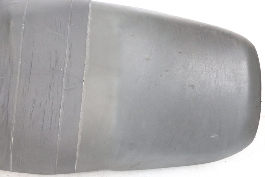 photo de SELLE HONDA NTV DEAUVILLE 650 (1998 - 2001) - Inspection visuelle