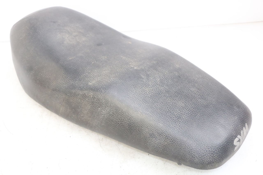 photo de SELLE SYM ORBIT 2 4T 50 (2008 - 2017) - Gros plan technique