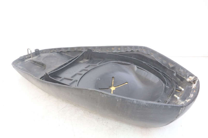 photo de SELLE SYM ORBIT 2 4T 50 (2008 - 2017) - État de surface