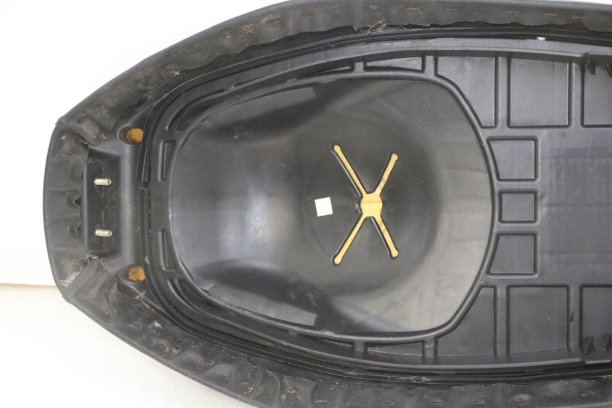 photo de SELLE SYM ORBIT 2 4T 50 (2008 - 2017) - Vue rapprochée