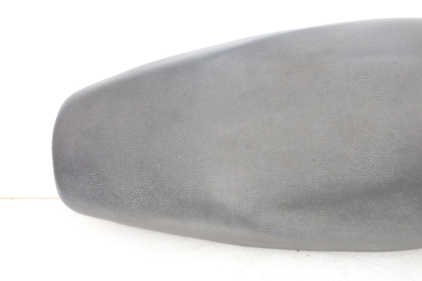 photo de SELLE SYM ORBIT 2 4T 50 (2008 - 2017) - Vue rapprochée