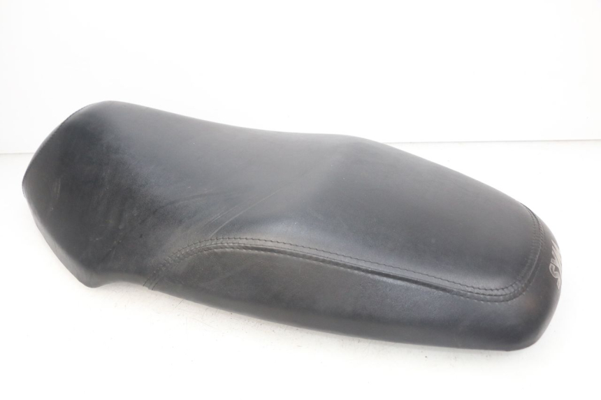 photo de SELLE SYM ORBIT III 3 4T 50 (2018 - 2021) - Gros plan technique