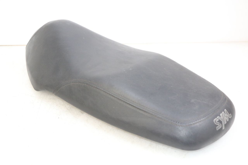 photo de SELLE SYM ORBIT III 3 4T 50 (2021 - 2025) - Autre angle de vue