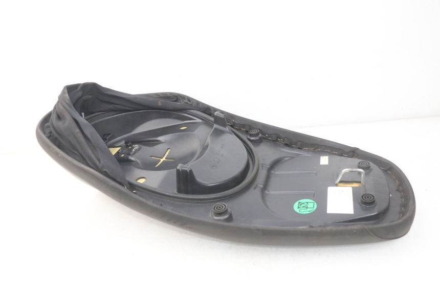 photo de SELLE MBK OVETTO ONE 2T 50 (2013 - 2017) - Détails caractéristiques