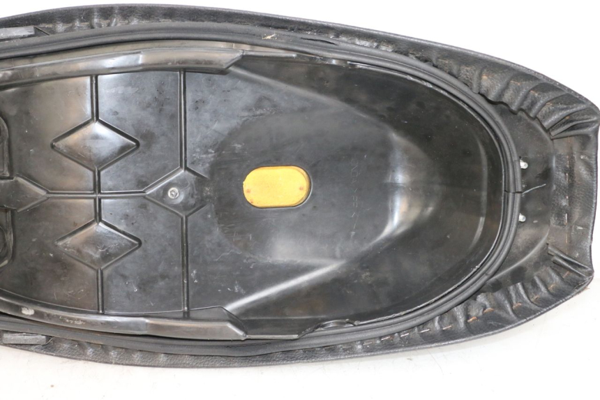 photo de SELLE HONDA PCX (JF28) 125 (2009 - 2011) - Vue rapprochée