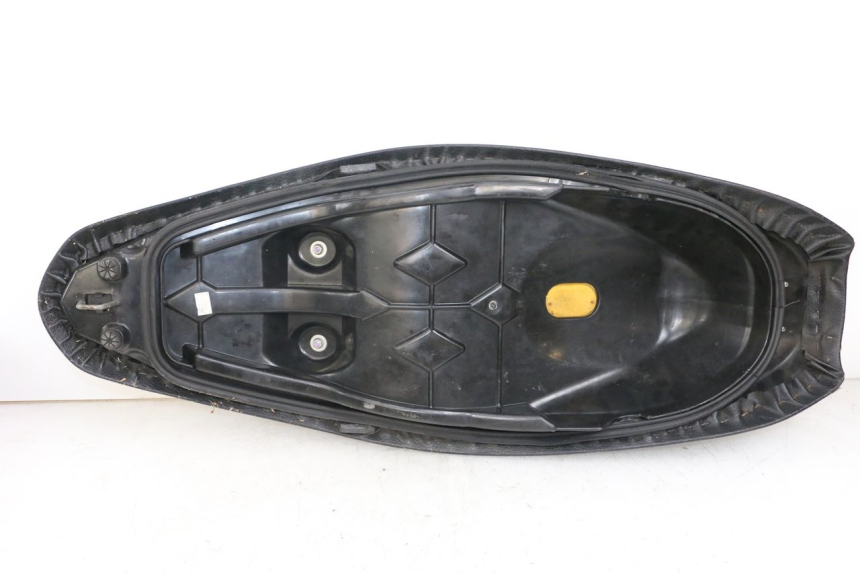 photo de SELLE HONDA PCX (JF28) 125 (2009 - 2011) - Photo complémentaire