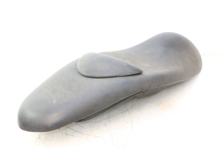 photo de SELLE HONDA PCX (JF28) 125 (2009 - 2011) - Autre angle de vue