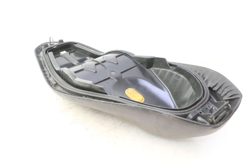 photo de SELLE HONDA PCX (JF28) 125 (2009 - 2011) - État de surface