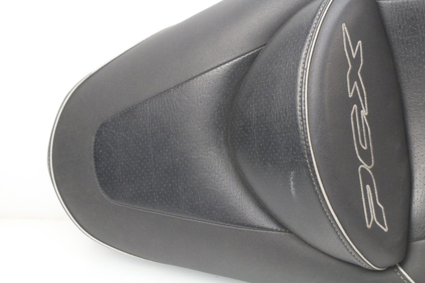 photo de SELLE HONDA PCX (JF47) 125 (2012 - 2013) - Photo complémentaire