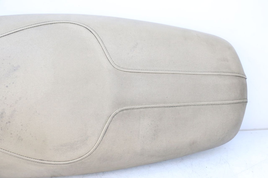 photo de SELLE PEUGEOT BELVILLE 125 (2017 - 2021) - Zoom composants