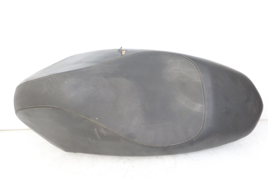 photo de SELLE PEUGEOT KISBEE 2T 50 (2010 - 2017) - Vue principale