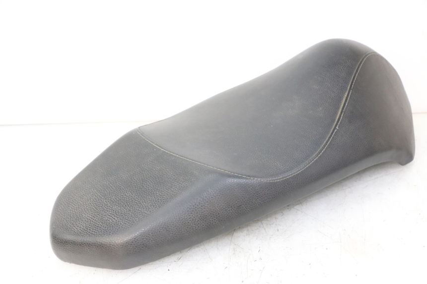 photo de SELLE PEUGEOT KISBEE 4T 50 (2018 - 2022) - Autre angle de vue