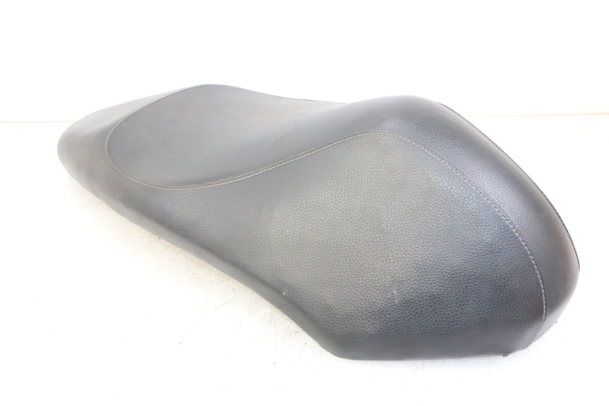 photo de SELLE PEUGEOT KISBEE 4T 50 (2010 - 2017) - Inspection visuelle