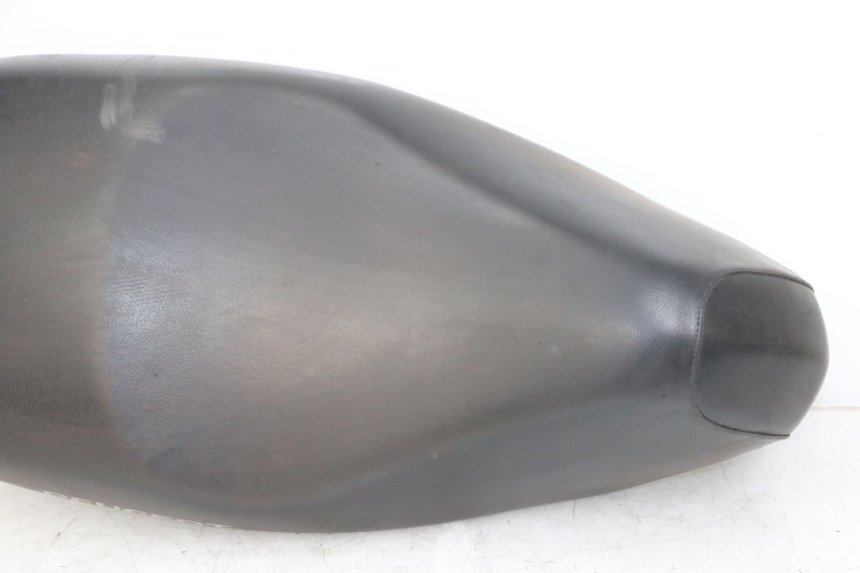 photo de SELLE PEUGEOT LUDIX 50 (2005 - 2007) - Zoom composants