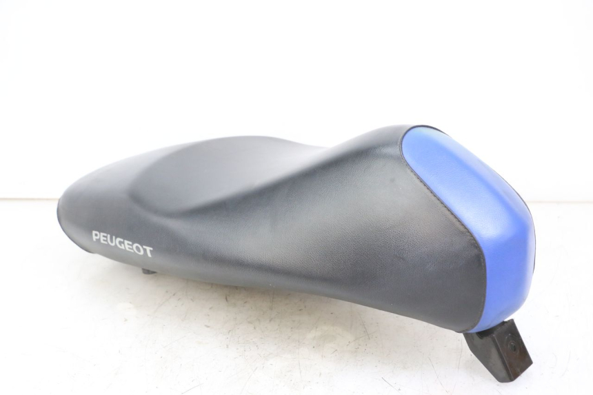 photo de SELLE PEUGEOT LUDIX ONE 50 (2005 - 2008) - Inspection visuelle