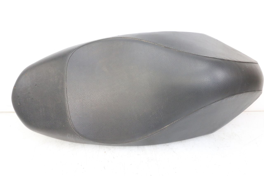 photo de SELLE PEUGEOT STREETZONE 4T 50 (2018 - 2023) - Vue principale