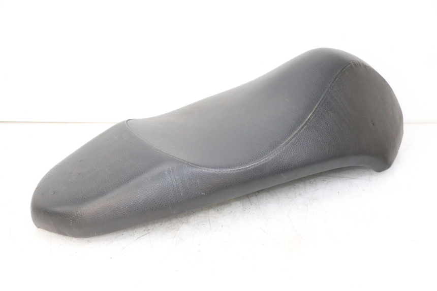 photo de SELLE PEUGEOT STREETZONE 4T 50 (2018 - 2023) - Autre angle de vue