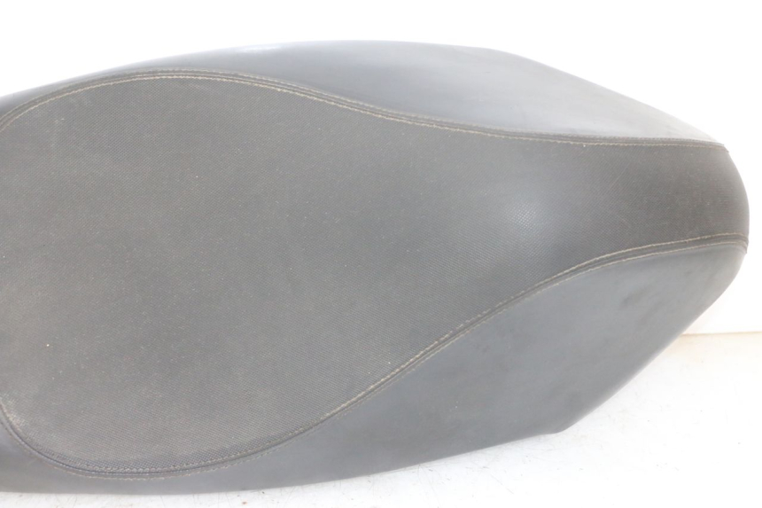 photo de SELLE PEUGEOT STREETZONE I 2T 50 (2018 - 2020) - Inspection visuelle