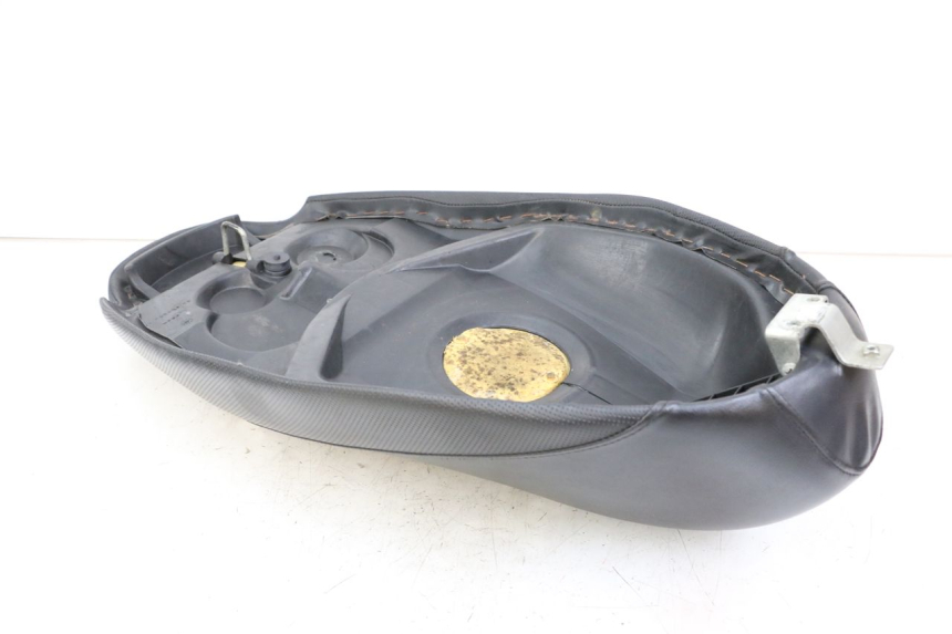 photo de SELLE PEUGEOT TKR TREKKER FURIOUS 50 (2005 - 2014) - Vue d’ensemble