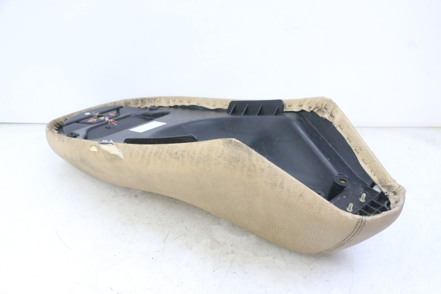 photo de SELLE PEUGEOT VIVACITY 125 (2010 - 2017) - Vue produit