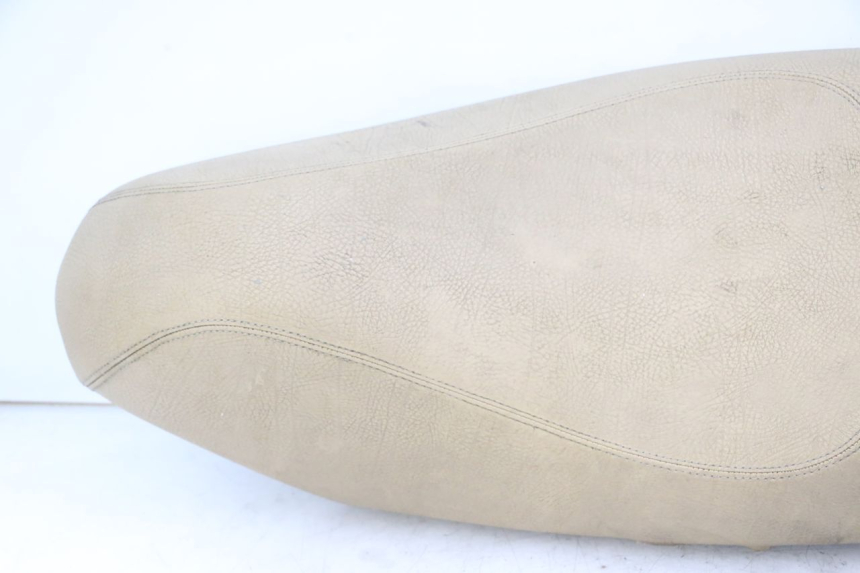 photo de SELLE PEUGEOT VIVACITY 125 (2010 - 2017) - Focus structure