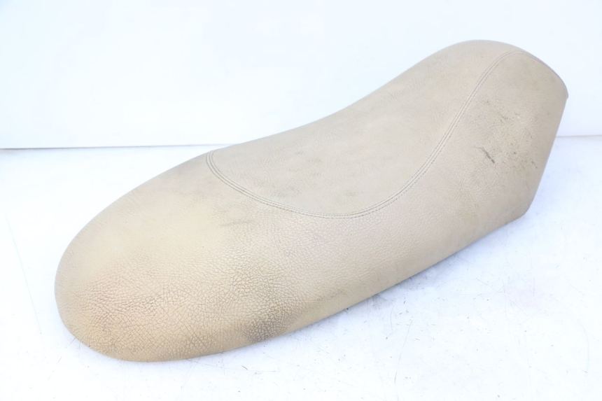 photo de SELLE PEUGEOT VIVACITY 125 (2010 - 2017) - Vue d’ensemble