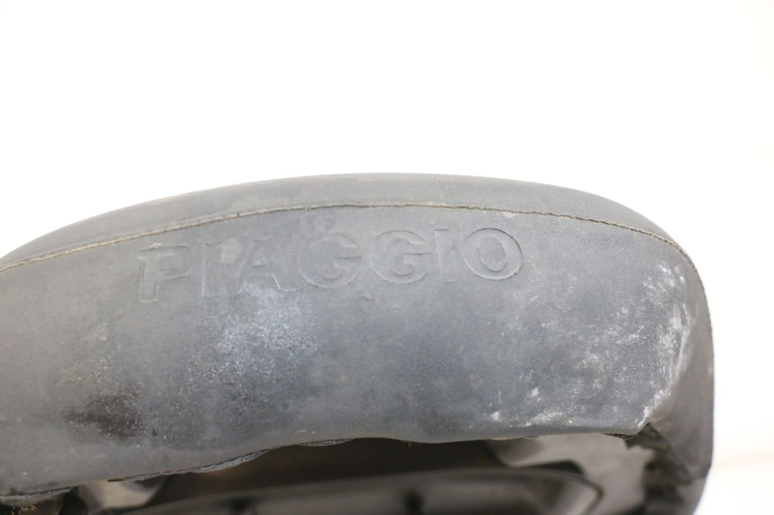 photo de SELLE PIAGGIO NEW TYPHOON 50 (2010 - 2017) - Autre angle de vue