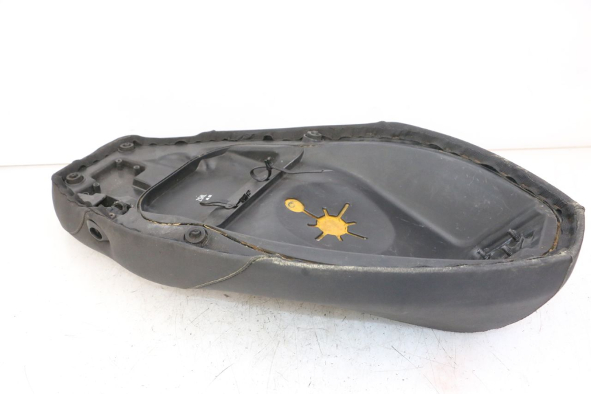 photo de SELLE PIAGGIO NEW TYPHOON 50 (2010 - 2017) - Vue d’ensemble