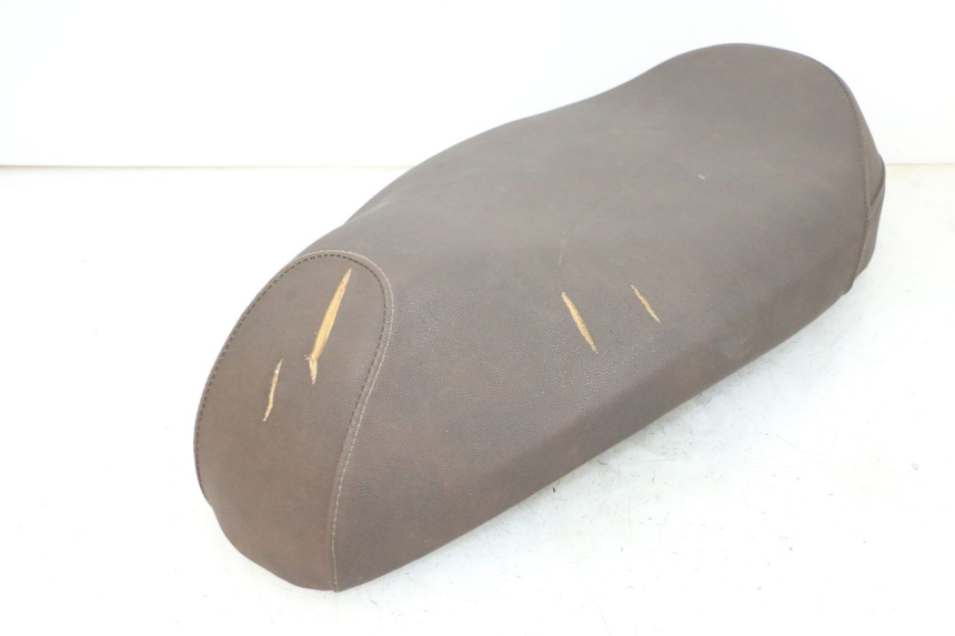 photo de SELLE EFUN PUSA 1 - Photo complémentaire