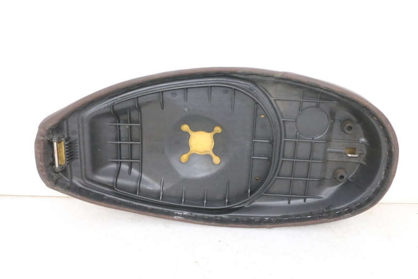 photo de SELLE EFUN PUSA 1 - Pièce contrôlée