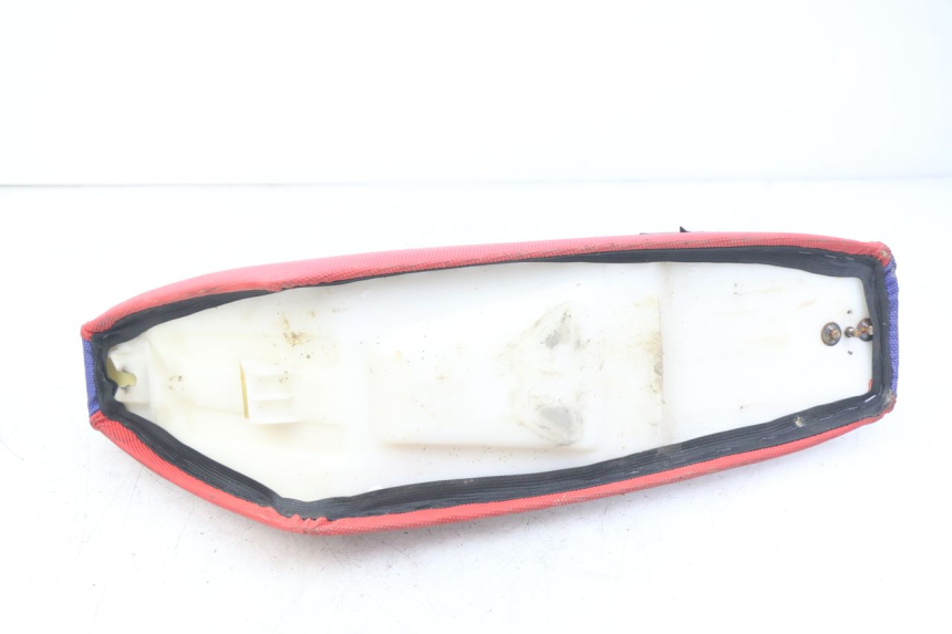 photo de SELLE APOLLO RFZ 150 - Points de fixation