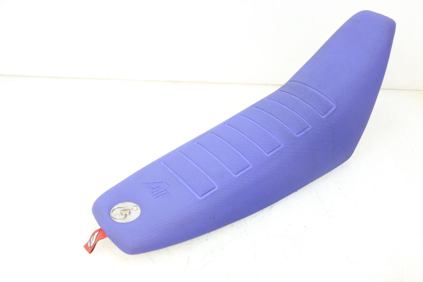 photo de SELLE APOLLO RFZ 125 - Points de fixation