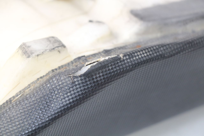 photo de SELLE SUZUKI RMZ RM-Z 450 (2008 - 2011) - Gros plan technique